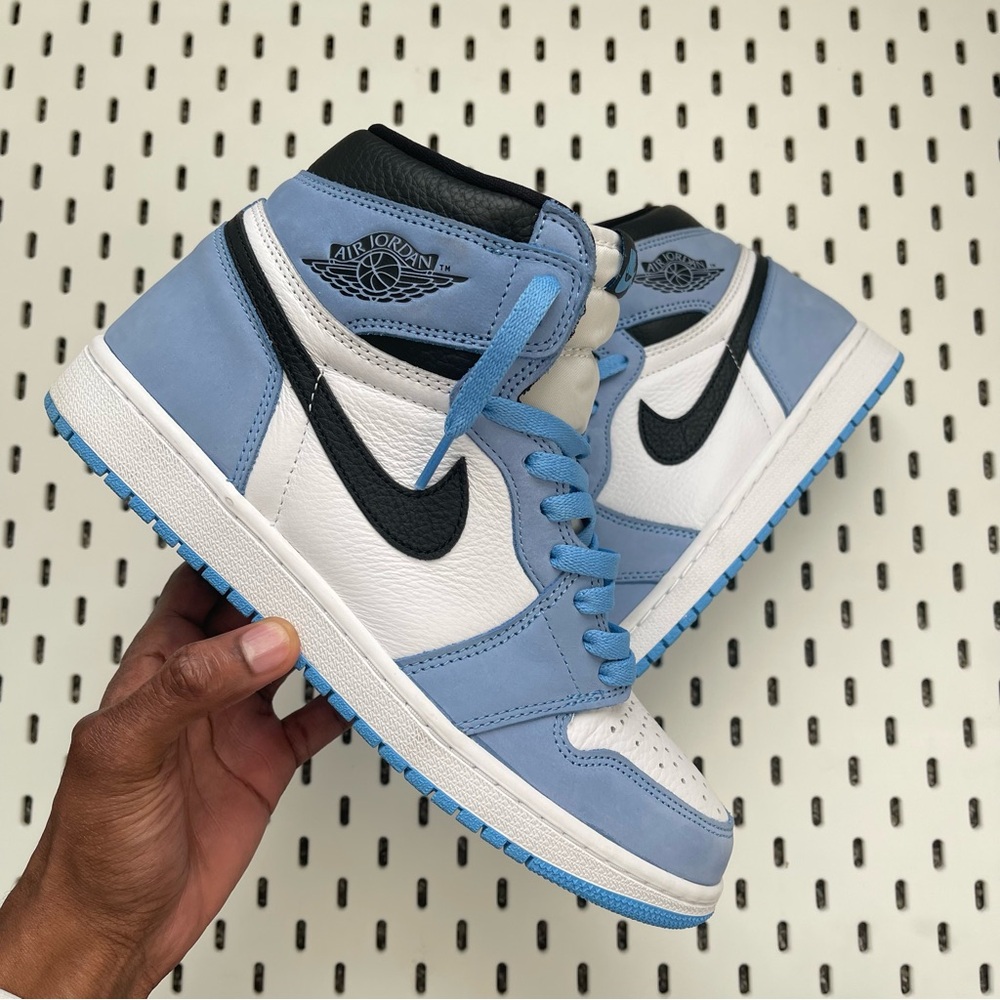 JORDAN 1 RETRO HIGH OG “UNIVERSITY BLUE”